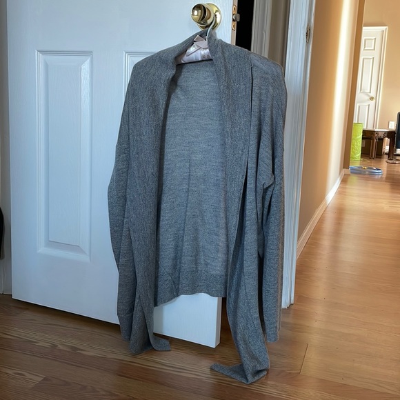 Amour Vert Berdine Wool Cardigan - Picture 1 of 5